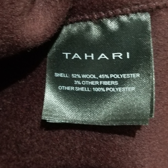 TAHARI Open Jacket with belt and cape hoodie, size Medium - Picture 7 of 8